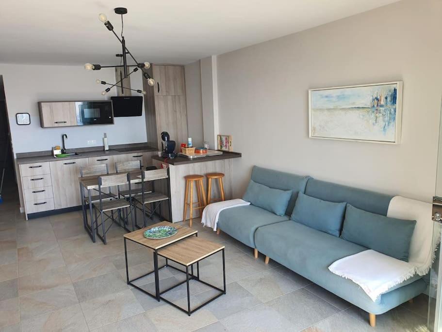 Front Mer - Sublime Appartement Moderne Et Confortable 에스테포나 외부 사진
