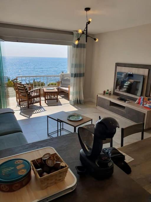 Front Mer - Sublime Appartement Moderne Et Confortable 에스테포나 외부 사진