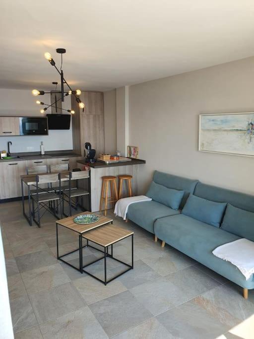 Front Mer - Sublime Appartement Moderne Et Confortable 에스테포나 외부 사진